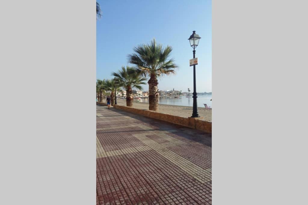 Apartamento Familiar A Orillas Del Mar Menor Los Alcázares Exterior photo